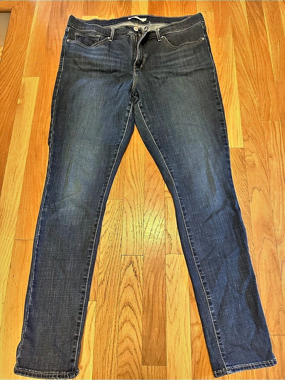 Levi's 311 Shaping Skinny Jeans Waist 33 Blue